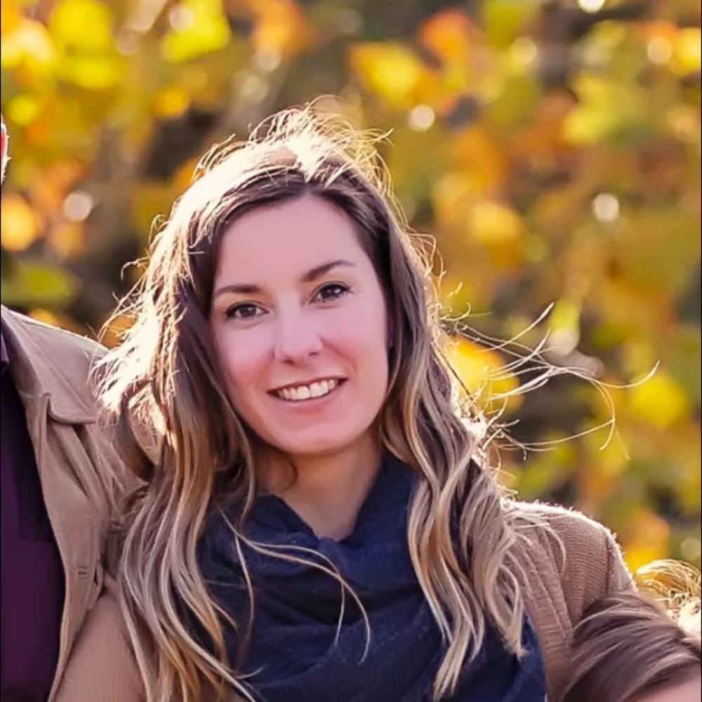 Meet your Posher, Chloe